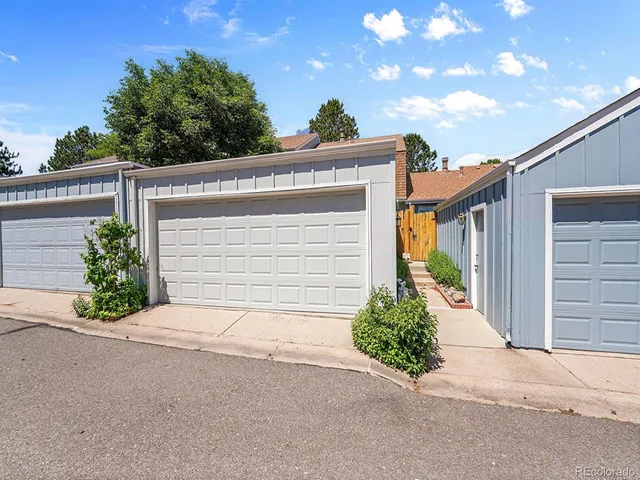 $524,000 | 7391 South Knolls Way, Centennial, CO 80122