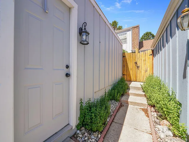 $524,000 | 7391 South Knolls Way, Centennial, CO 80122