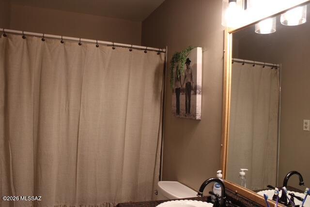 1201 East Old Stewart Road Willcox, AZ 85643 - Photo 33 of 49 a bathroom with a shower and a mirror
