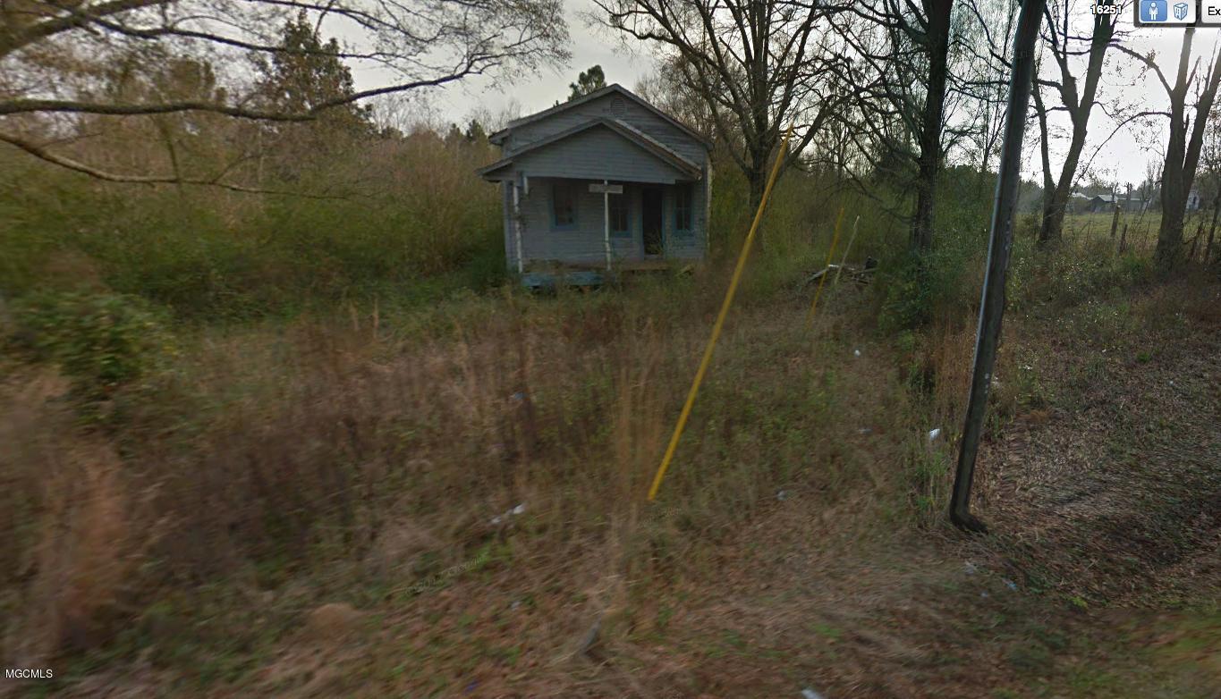 16252 Landon Road Gulfport, MS 39503 - Photo 3 of 9 Screen Shot 2017-08-30 at 2.47.58 PM