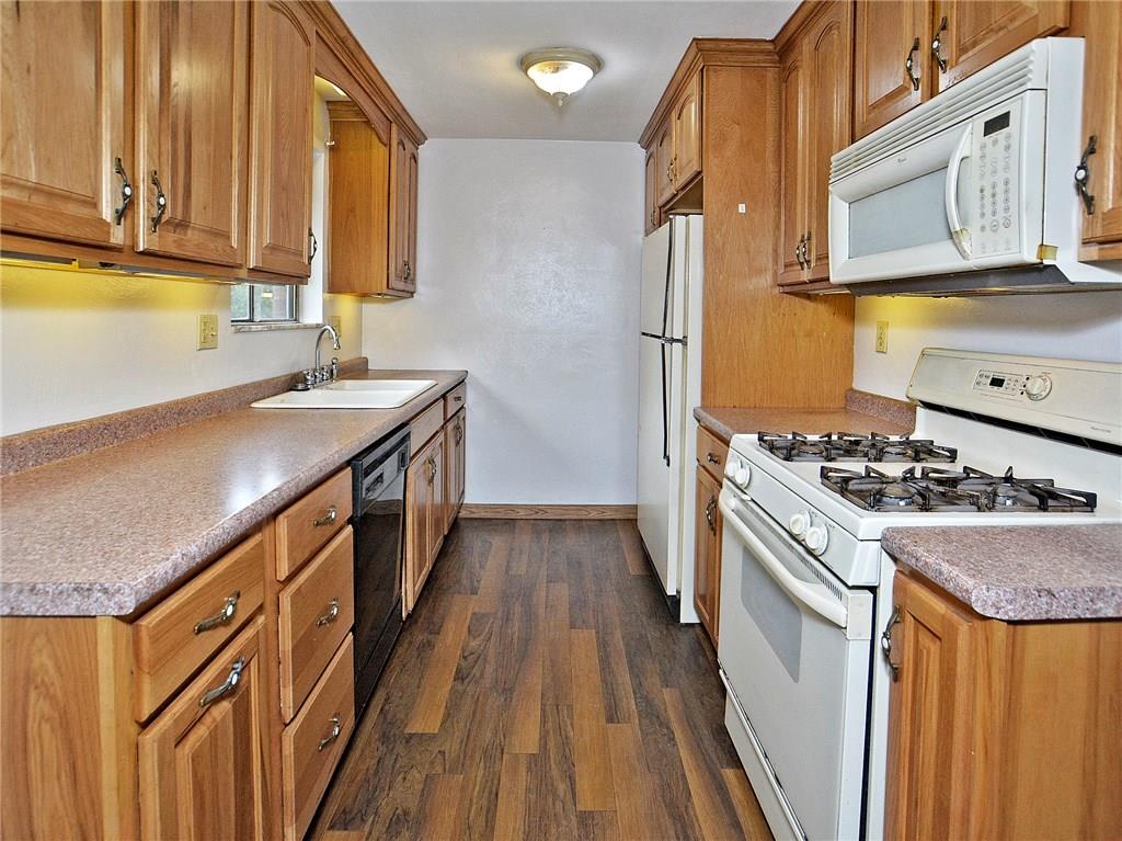803 Freeport Road Pittsburgh, PA 15238 - Photo 2 of 25 Gallery Image 2