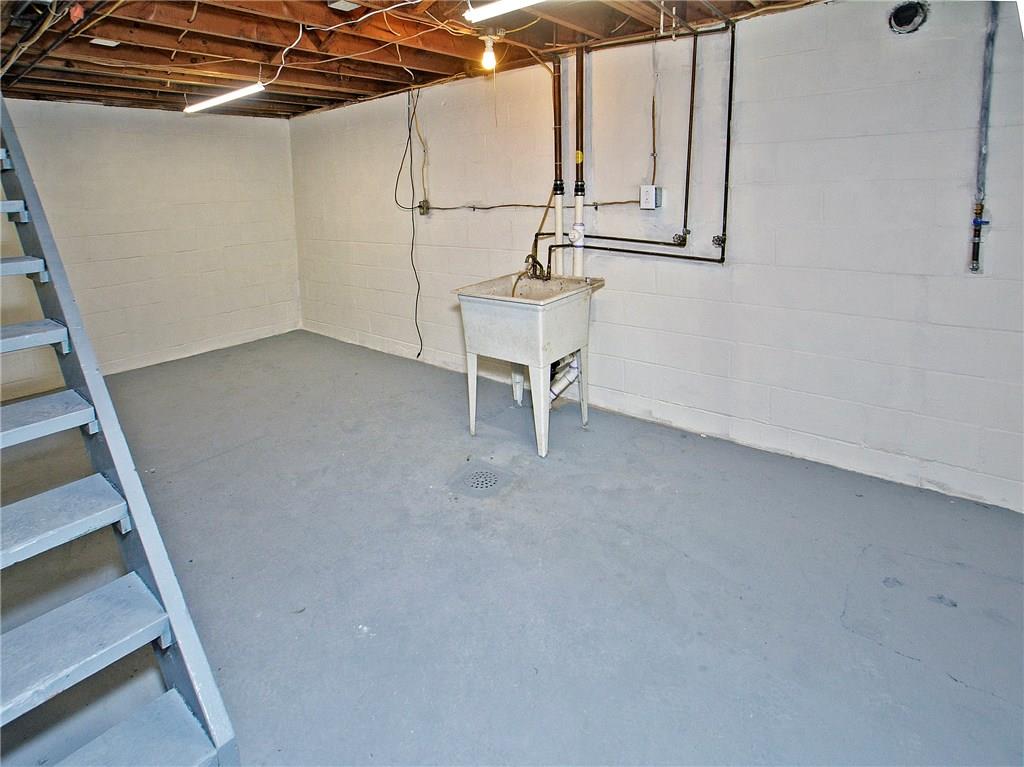 803 Freeport Road Pittsburgh, PA 15238 - Photo 19 of 25 Gallery Image 19