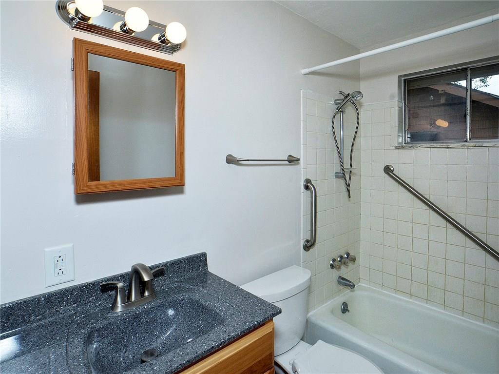 803 Freeport Road Pittsburgh, PA 15238 - Photo 20 of 25 Gallery Image 20