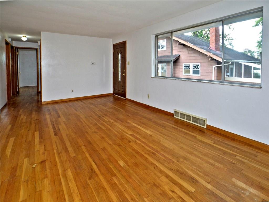 803 Freeport Road Pittsburgh, PA 15238 - Photo 8 of 25 Gallery Image 8