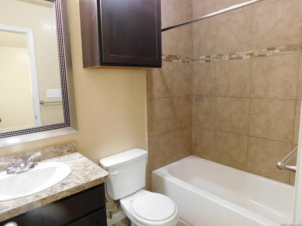 $1,475 | 8706 8th Street, Unit 2, Converse, TX 78109