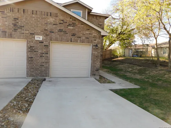$1,475 | 8706 8th Street, Unit 2, Converse, TX 78109