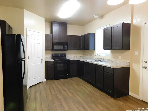 $1,475 | 8706 8th Street, Unit 2, Converse, TX 78109