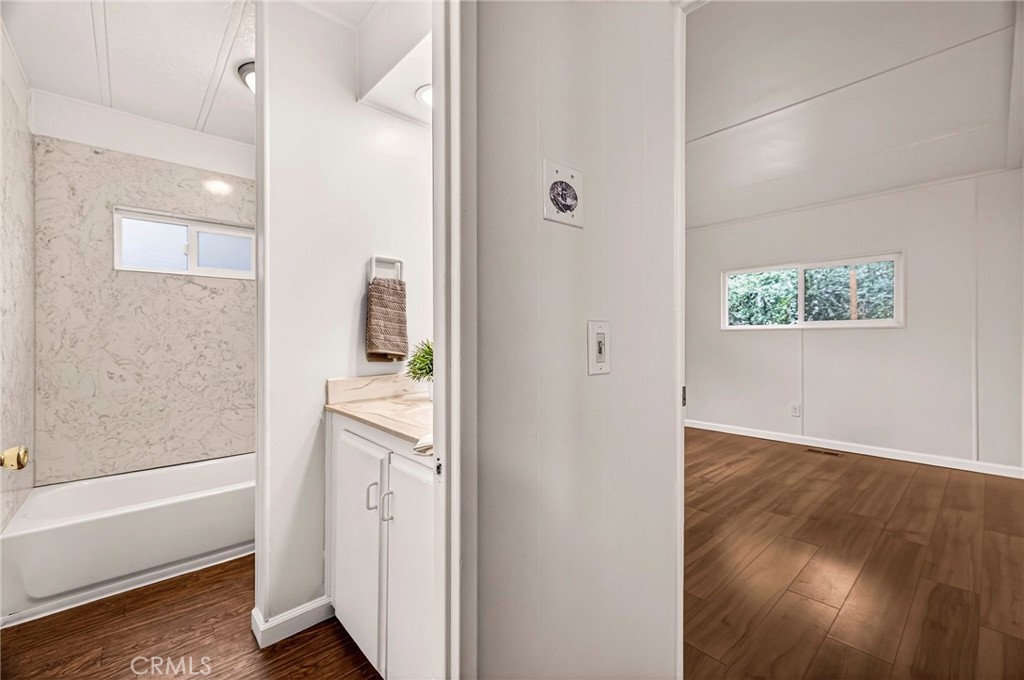 3548 Vía Medio Chico, CA 95973 - Photo 25 of 48 a bathroom with a bathtub and a shower