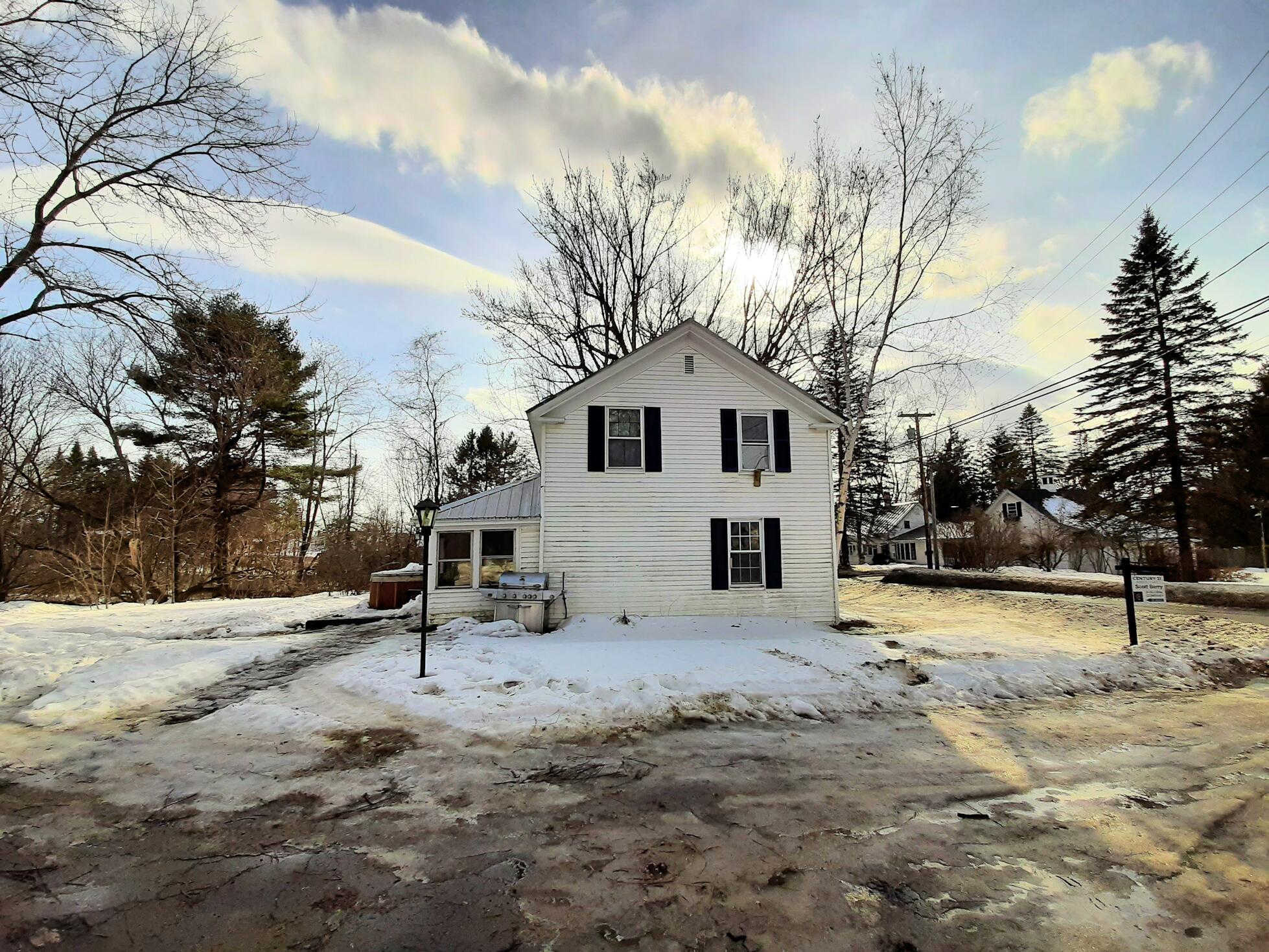 57 River Road Waterville, ME 04901 - Photo 3 of 35 1 River Road 1z i RS
