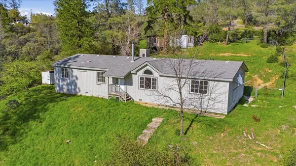 $425,000 | 13511 McCarter Way, Grass Valley, CA 95949