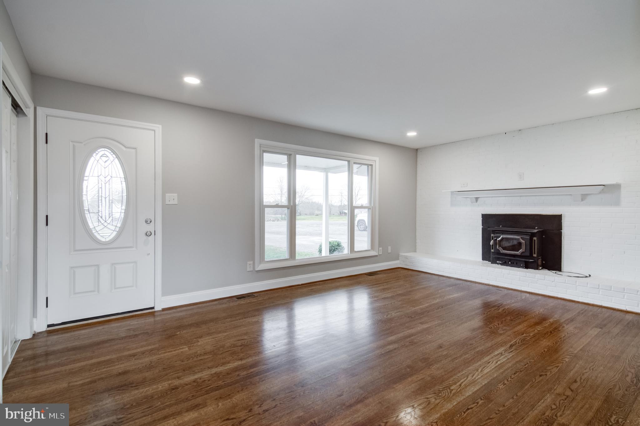 4183 Dumfries Road Catlett, VA 20119 - Photo 3 of 40 Gallery Image 3