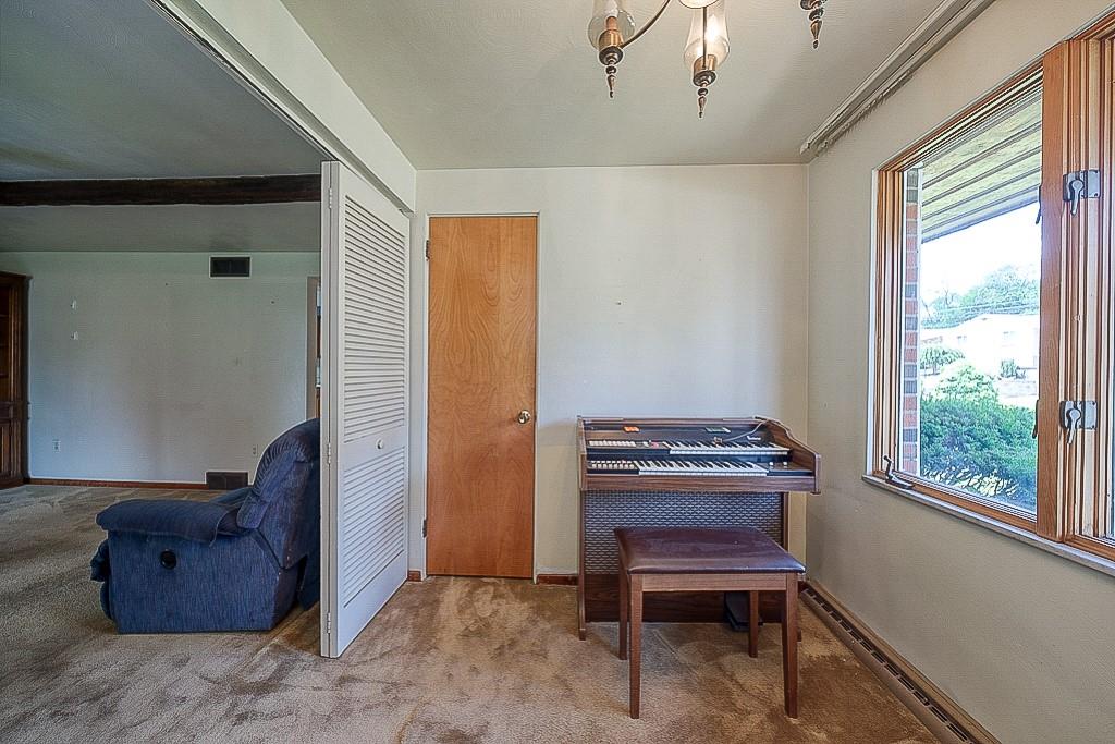 1335 Akehurst Road Pittsburgh, PA 15220 - Photo 21 of 35 Gallery Image 21