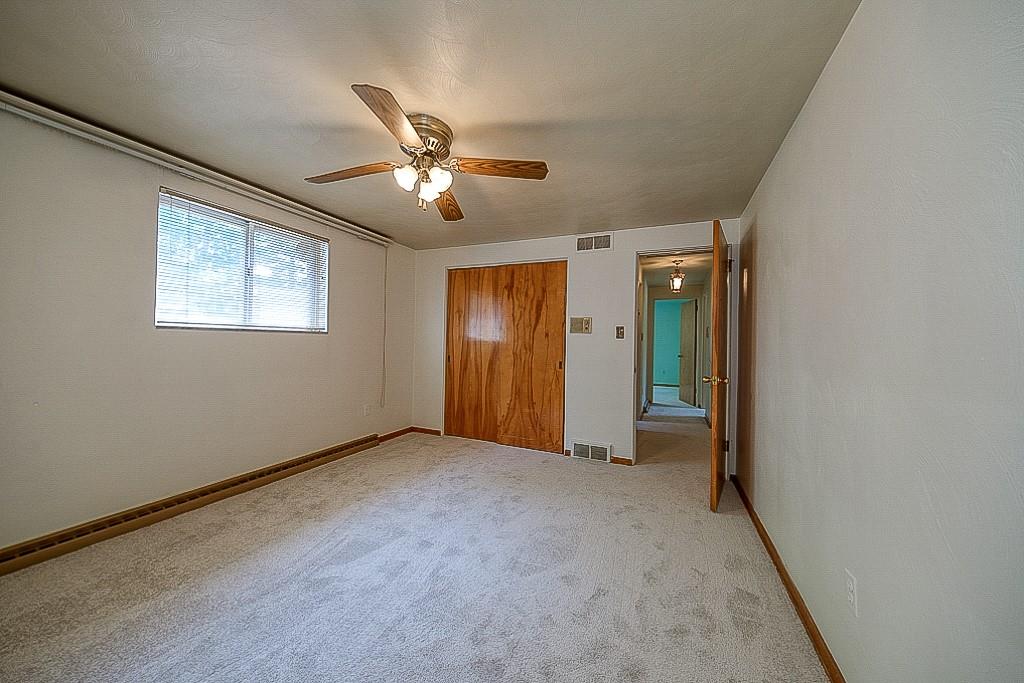 1335 Akehurst Road Pittsburgh, PA 15220 - Photo 28 of 35 Gallery Image 28
