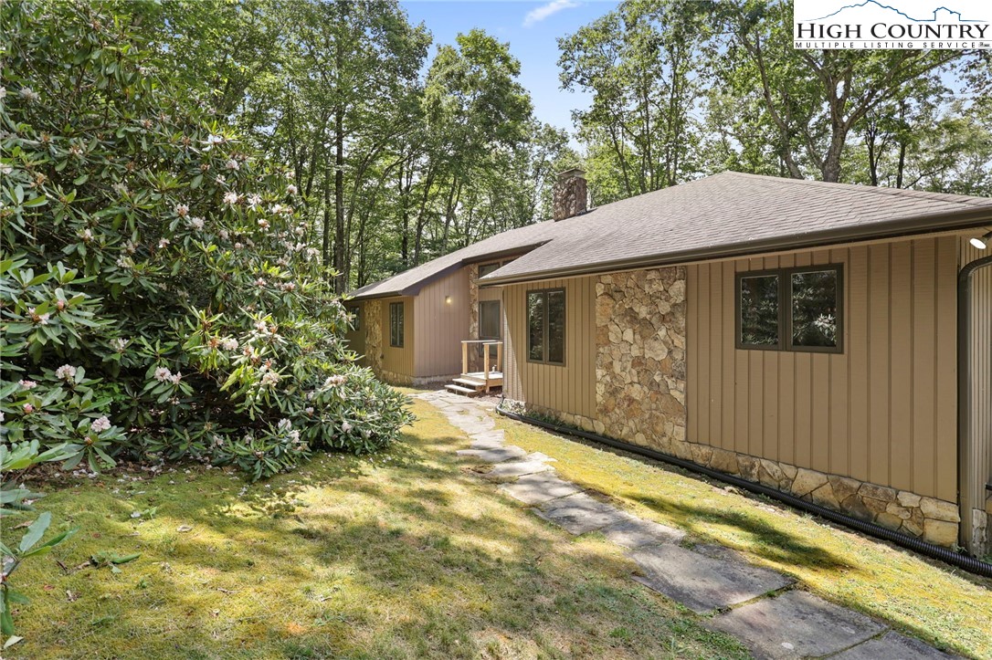 393 Trillium Ridge Boone, NC 28607 - Photo 6 of 50 a view of a house with a yard