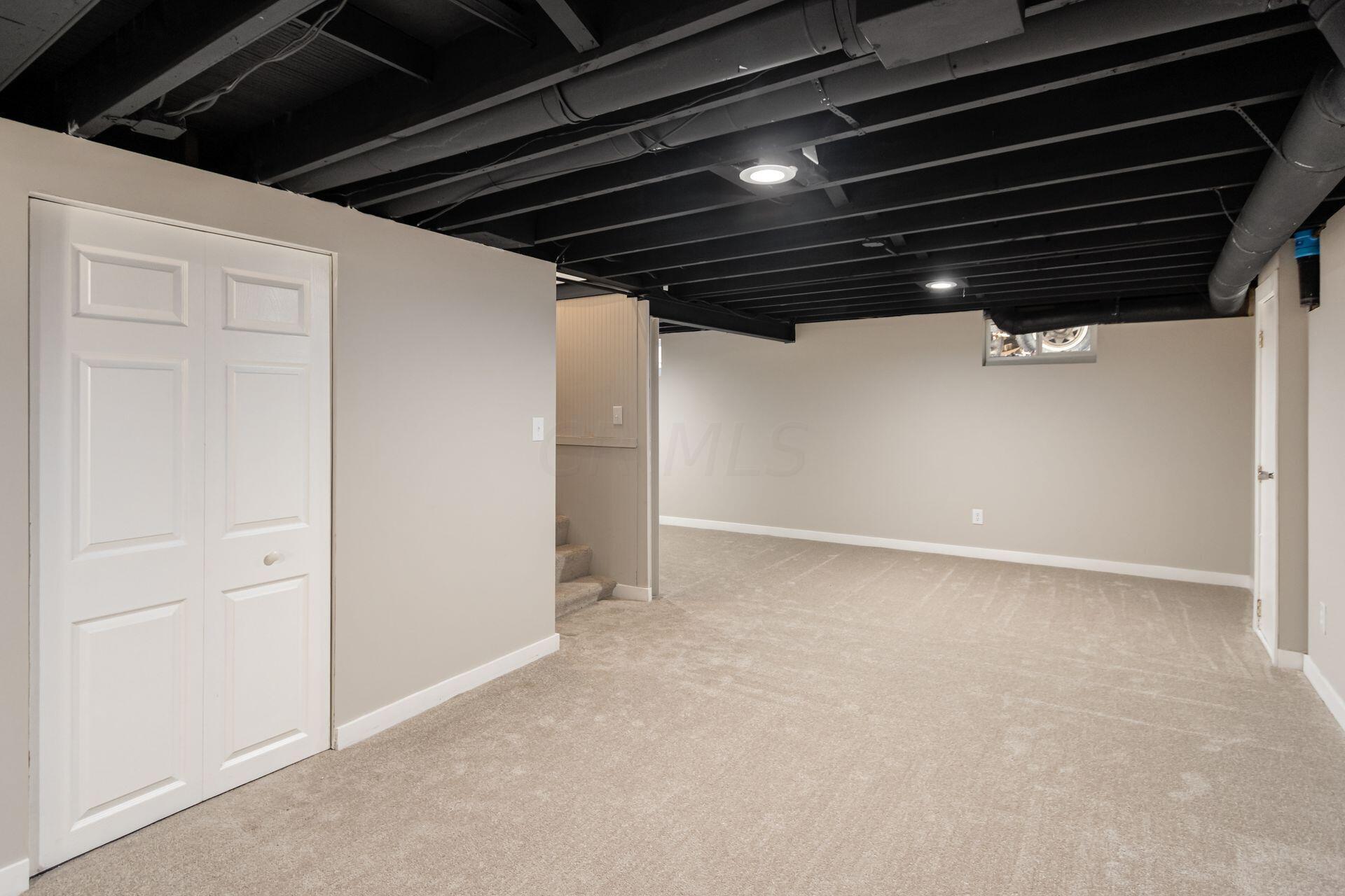 1364 Huy Road Columbus, OH 43224 - Photo 22 of 32 Huy basemnt2