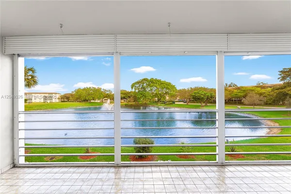 $172,000 | 4301 Martinique Circle, Unit H2, Coconut Creek, FL 33066