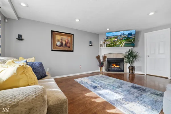 $264,000 | 9308 Thornwood Drive, Indianapolis, IN 46250