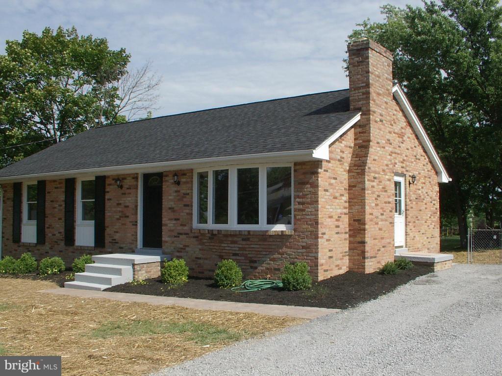 220 Ridge Road Winchester, VA 22602 - Photo 2 of 27 Exterior (General)