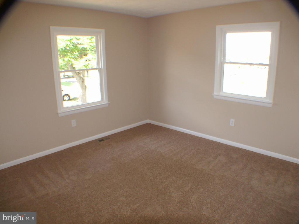 220 Ridge Road Winchester, VA 22602 - Photo 13 of 27 Bedroom