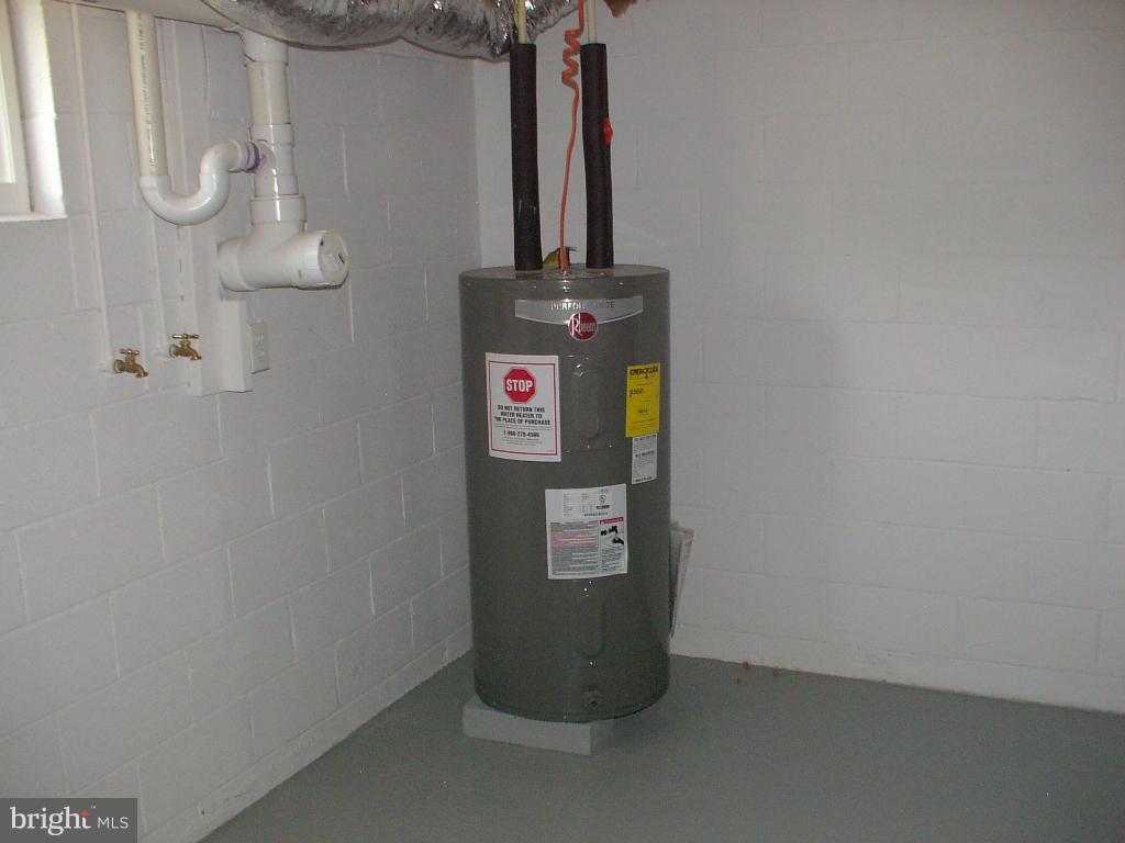 220 Ridge Road Winchester, VA 22602 - Photo 18 of 27 New water heater