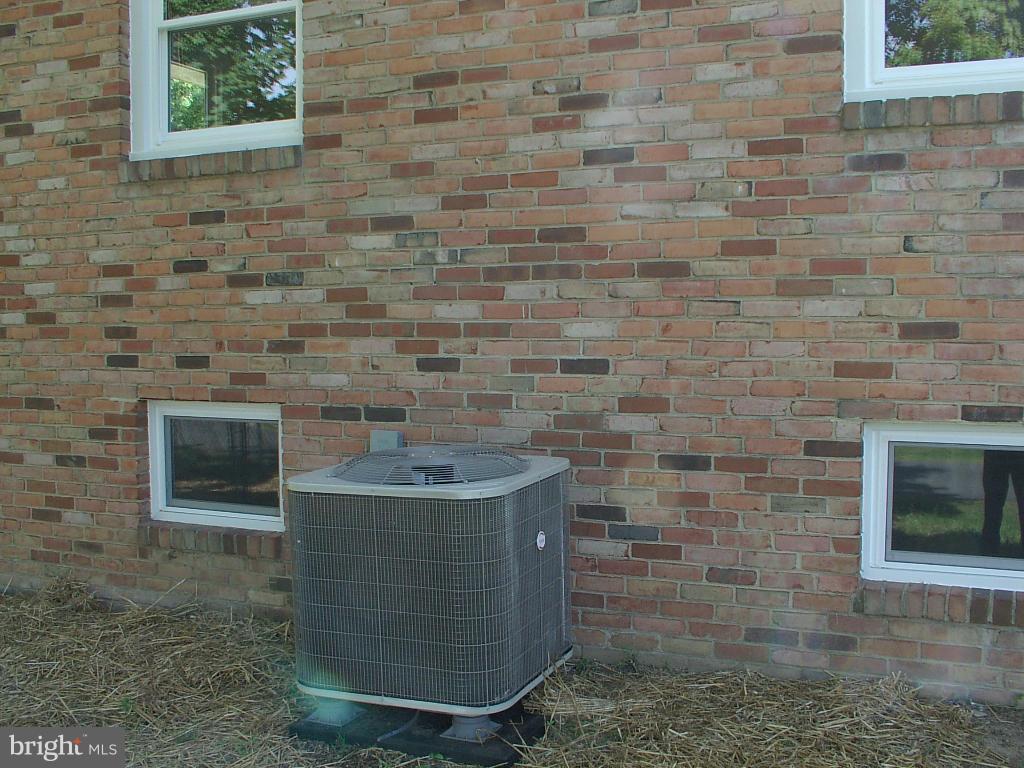 220 Ridge Road Winchester, VA 22602 - Photo 25 of 27 New heat pump