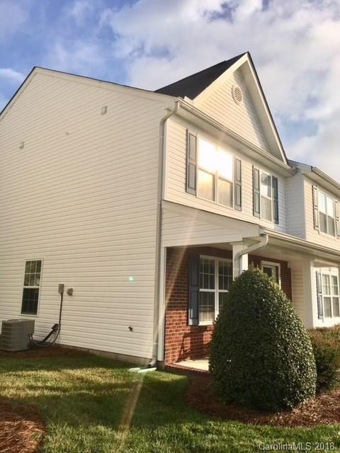 3244 Barons Court Road Charlotte, NC 28213 - Photo 3 of 22 Gallery Image 3