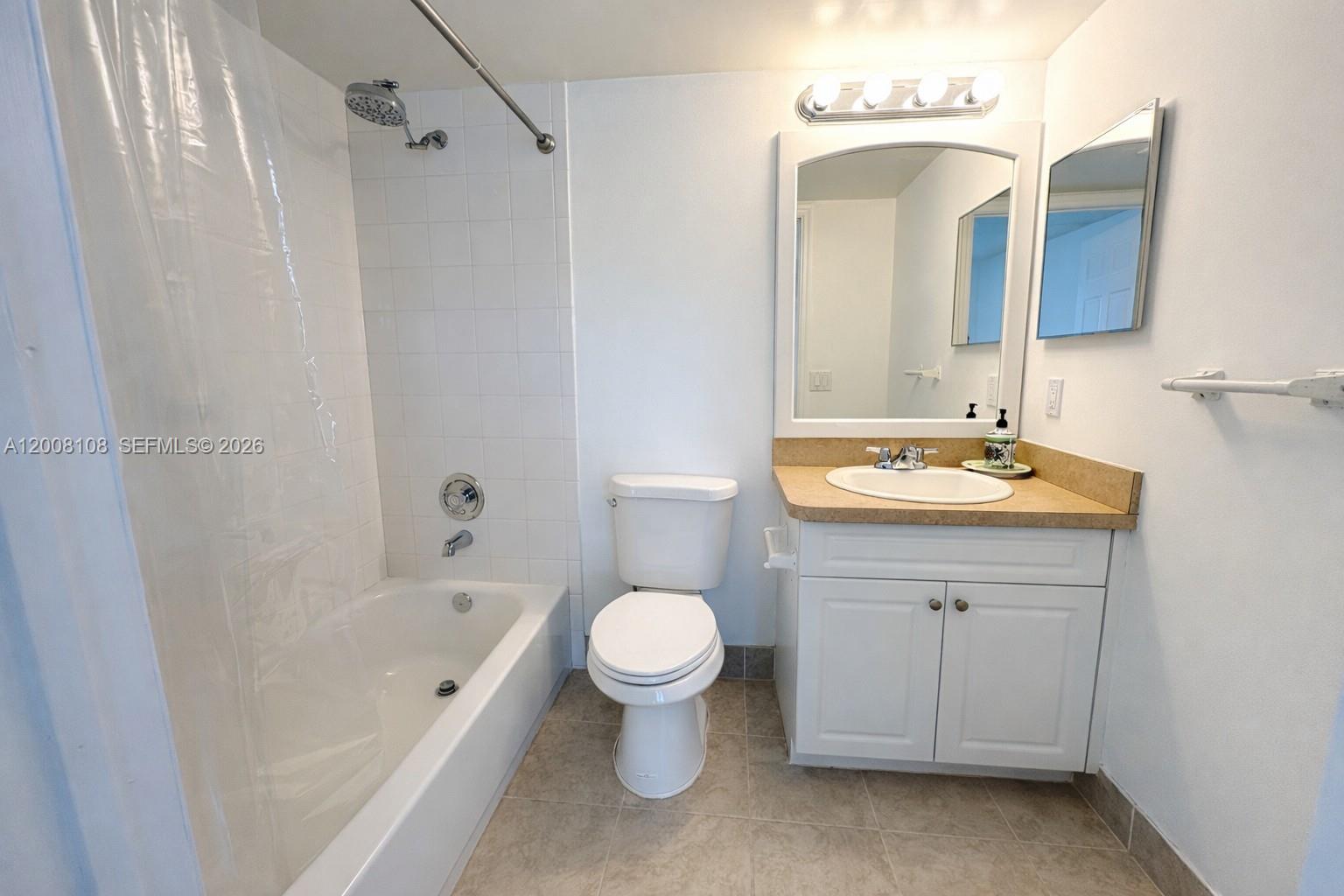 254 Mansfield H, Unit 254 Boca Raton, FL 33434 - Photo 10 of 17
