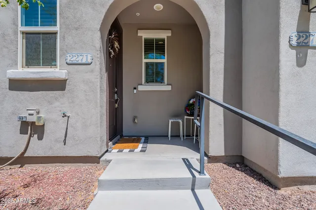 $285,000 | 2271 East Hidalgo Avenue, Phoenix, AZ 85040