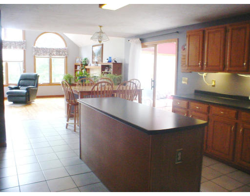 16 Briar Hill Road Sharon, MA 02067 - Photo 8 of 19 Gallery Image 8