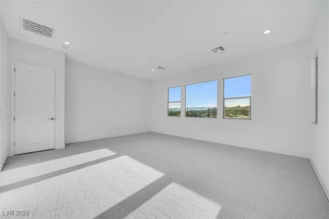 $1,099,900 | 203 Paraggi Bay Drive, Henderson, NV 89011