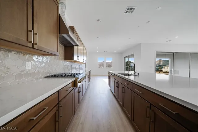 $1,099,900 | 203 Paraggi Bay Drive, Henderson, NV 89011