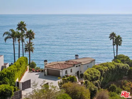 $10,950,000 | 32804 Pacific Coast Highway, Malibu, CA 90265