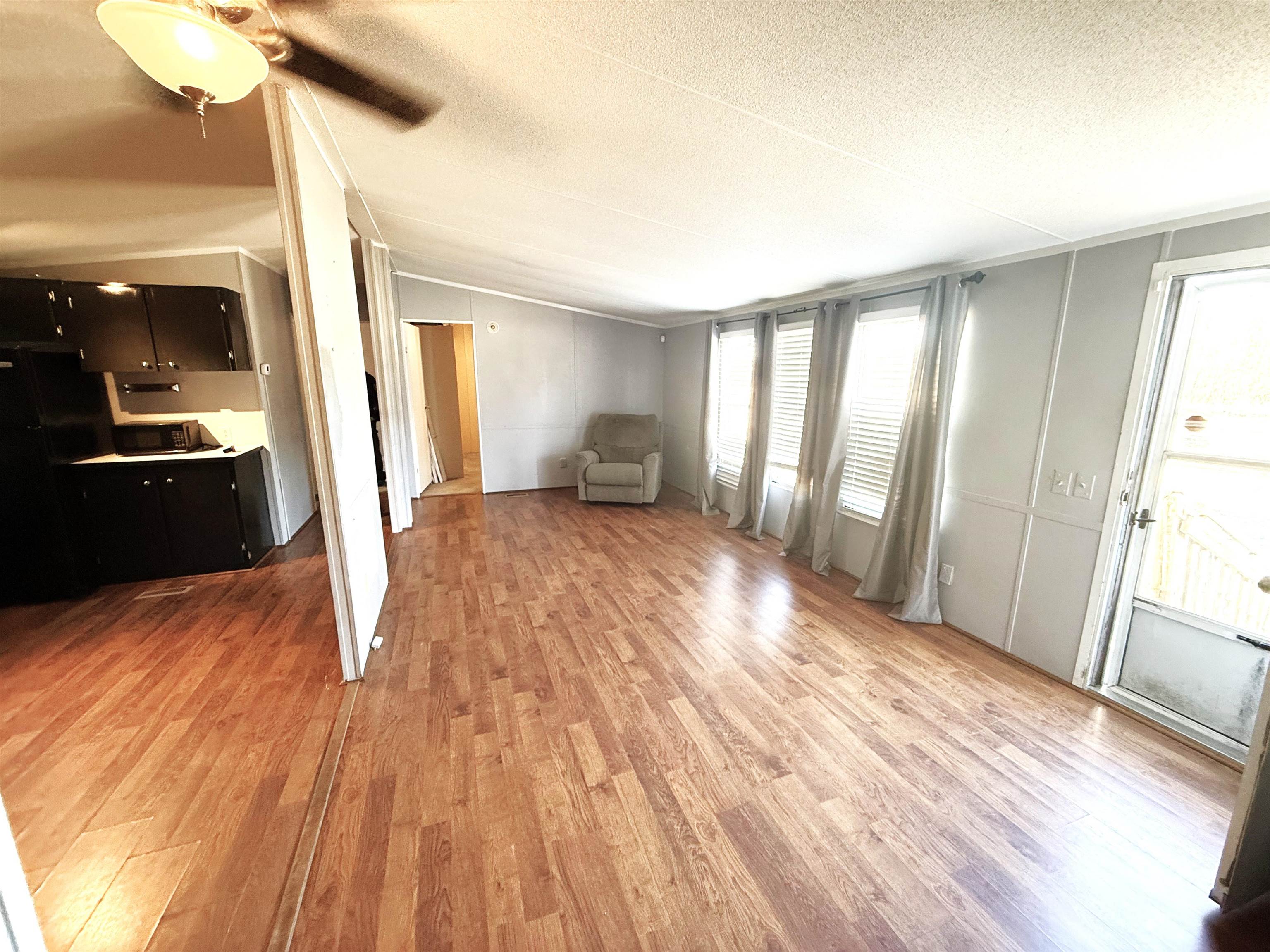 2069 Trifalia Road Scranton, SC 29591 - Photo 6 of 23