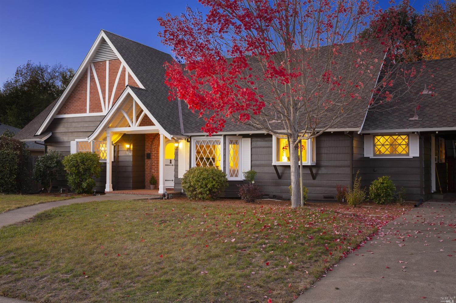 3239 Hermit Way Santa Rosa, CA 95405 - Photo 1 of 1 Gallery Image 1