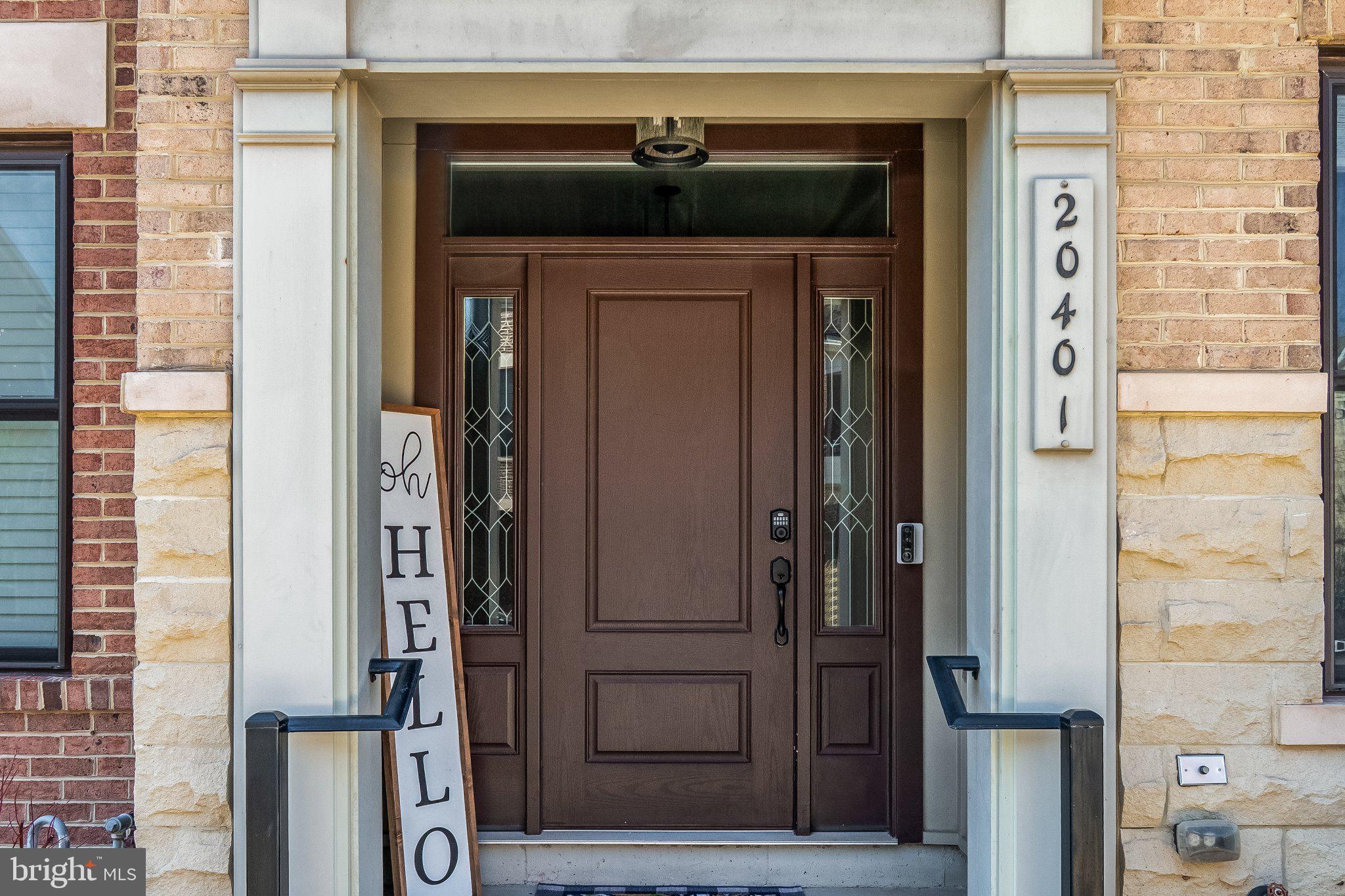 20401 Codman Drive Ashburn, VA 20147 - Photo 2 of 20 Welcoming entrance with charm and style.