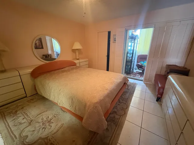 $1,500 | 202 Greenbrier C, West Palm Beach, FL 33417