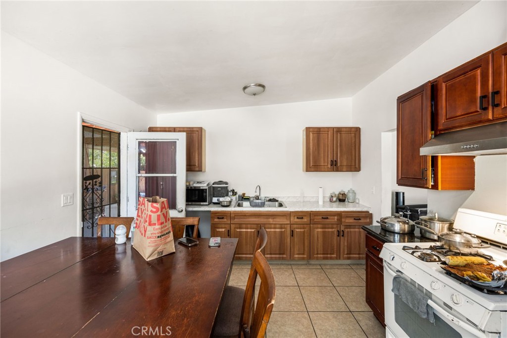 11318 Ranchito Street El Monte, CA 91732 - Photo 37 of 45