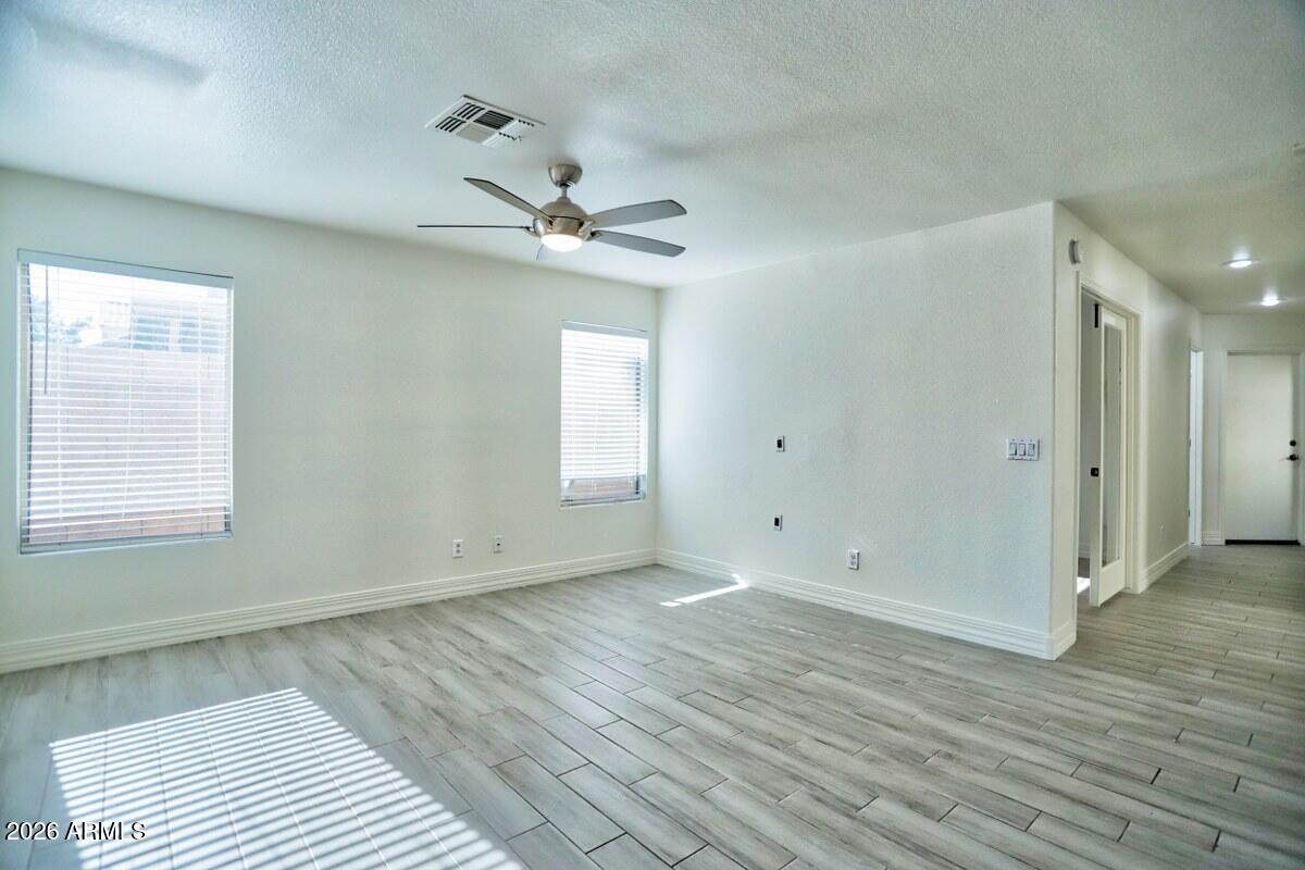 333 West Colt Road Tempe, AZ 85284 - Photo 20 of 45