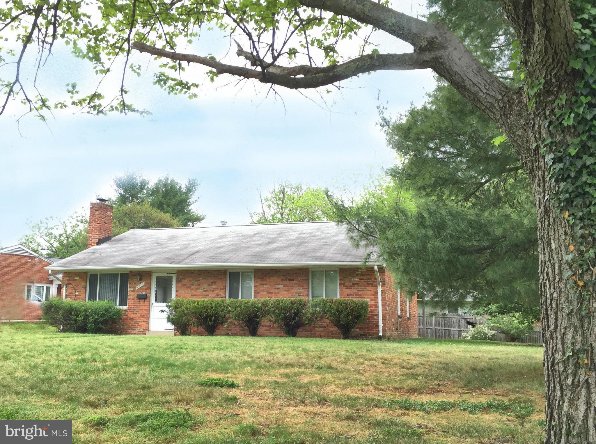 4010 Arcadia Road Alexandria, VA 22312 - Photo 1 of 15 Exterior (Front)
