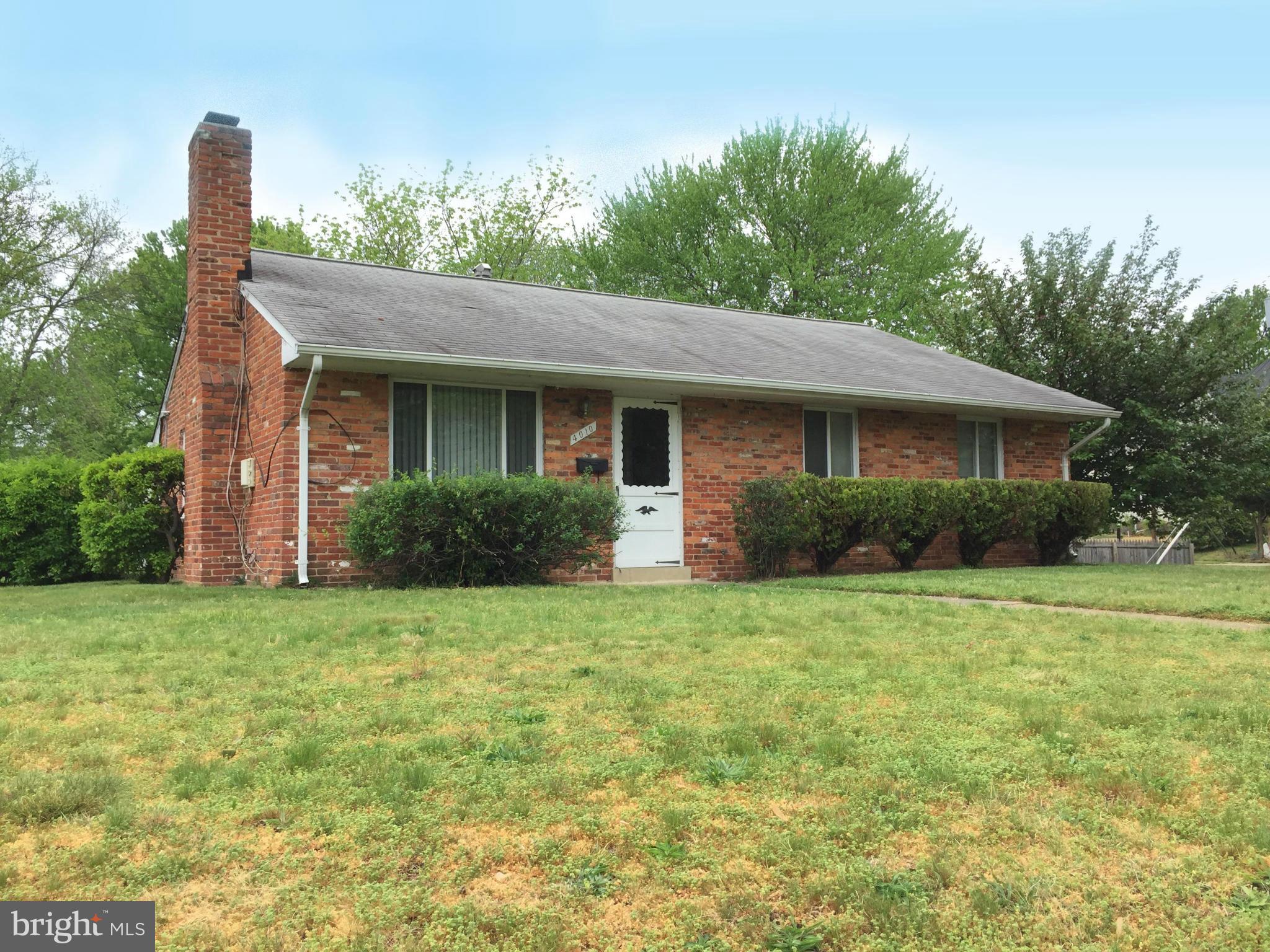 4010 Arcadia Road Alexandria, VA 22312 - Photo 2 of 15 Exterior (Front)