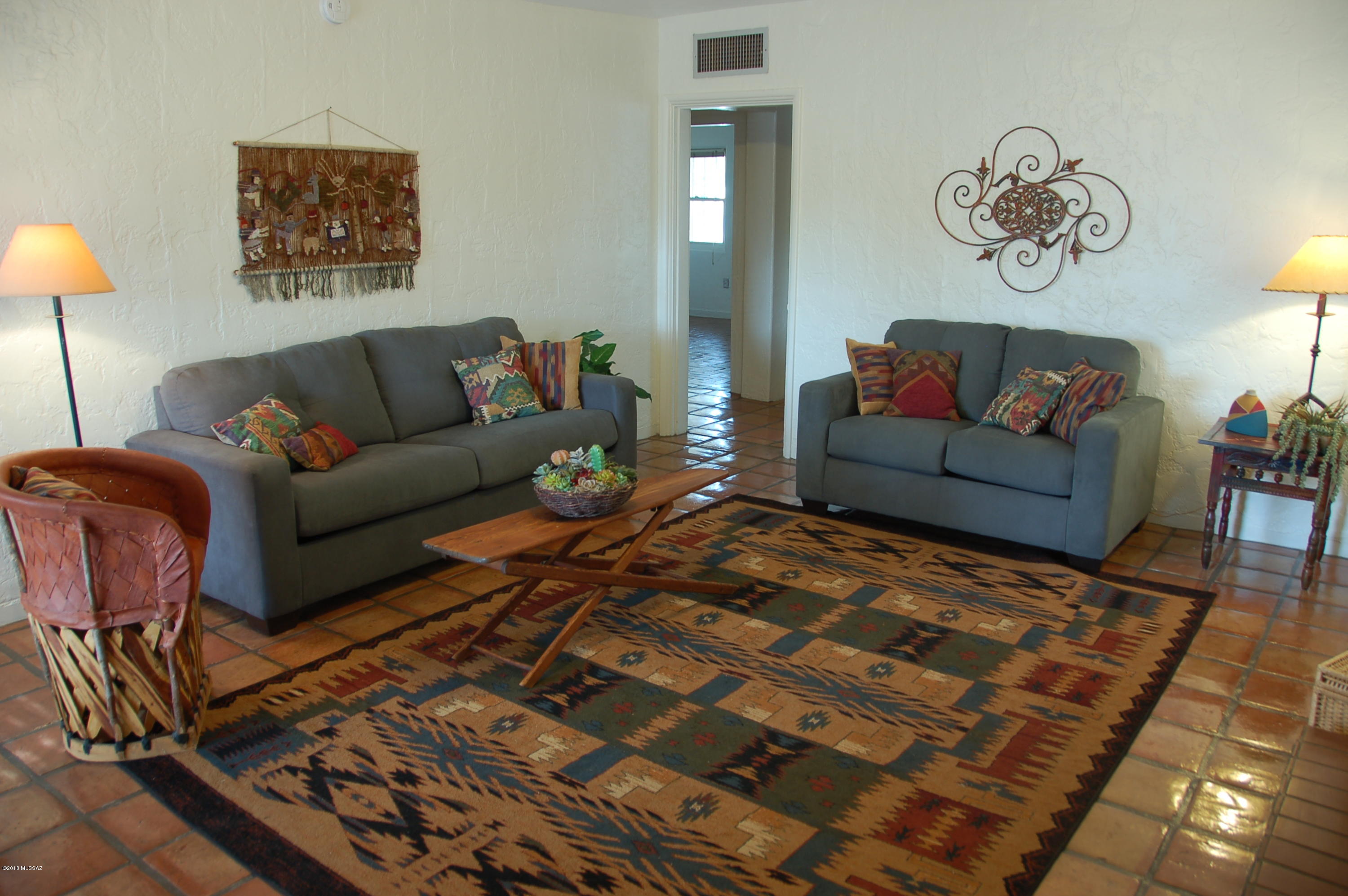 2425 East Edison Street Tucson, AZ 85719 - Photo 3 of 36