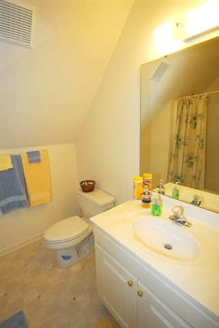 514 Inlet Drive Seneca, SC 29672 - Photo 15 of 25 Gallery Image 15
