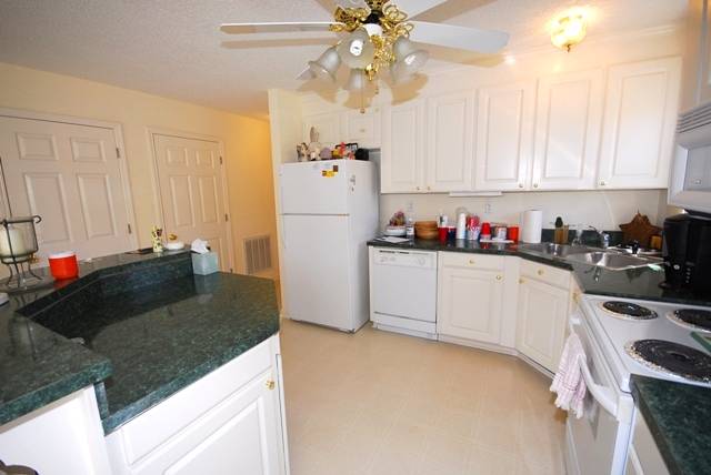 514 Inlet Drive Seneca, SC 29672 - Photo 8 of 25 Gallery Image 8