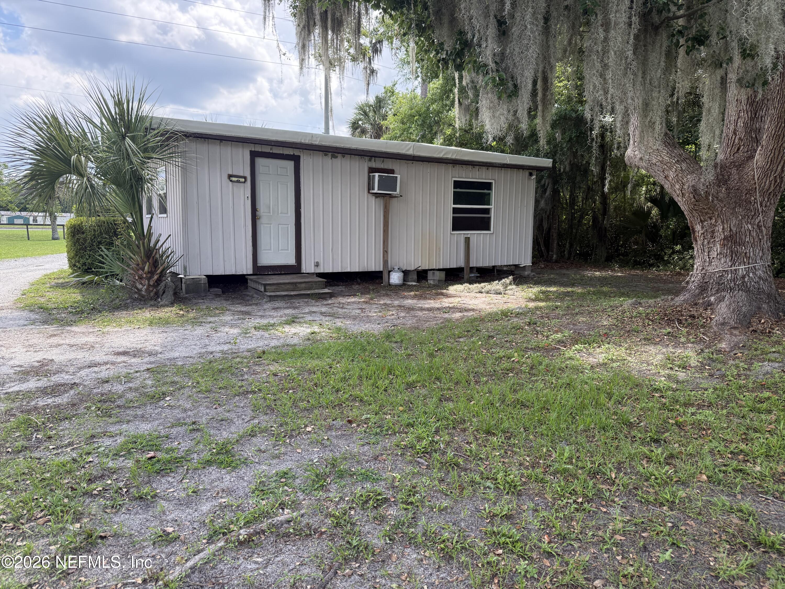 986 Highway 20 Interlachen, FL 32148 - Photo 21 of 48 IMG_6838