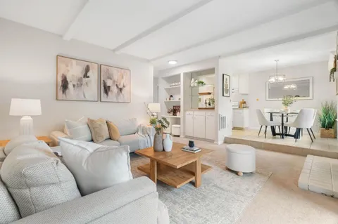 $820,000 | 100 East Middlefield Road, Unit 6G, Mountain View, CA 94043