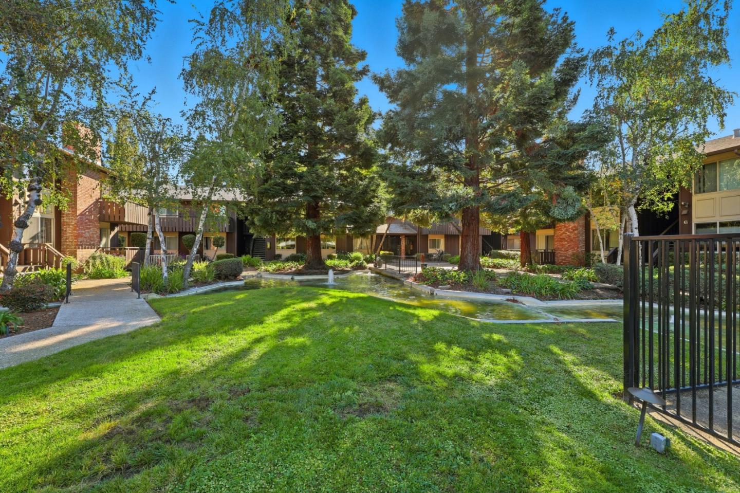 100 East Middlefield Road, Unit 6G Mountain View, CA 94043 - Photo 20 of 34