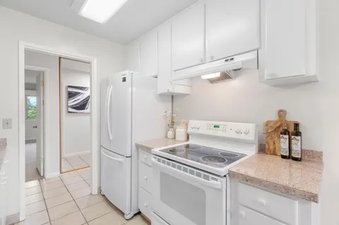 $820,000 | 100 East Middlefield Road, Unit 6G, Mountain View, CA 94043