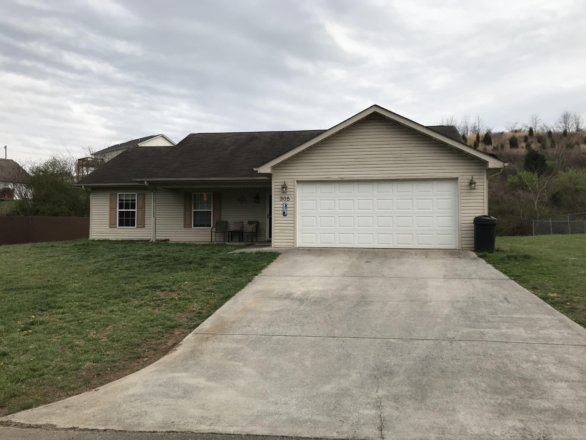 305 Oakland Road Sweetwater, TN 37874 - Photo 1 of 13 Gallery Image 1