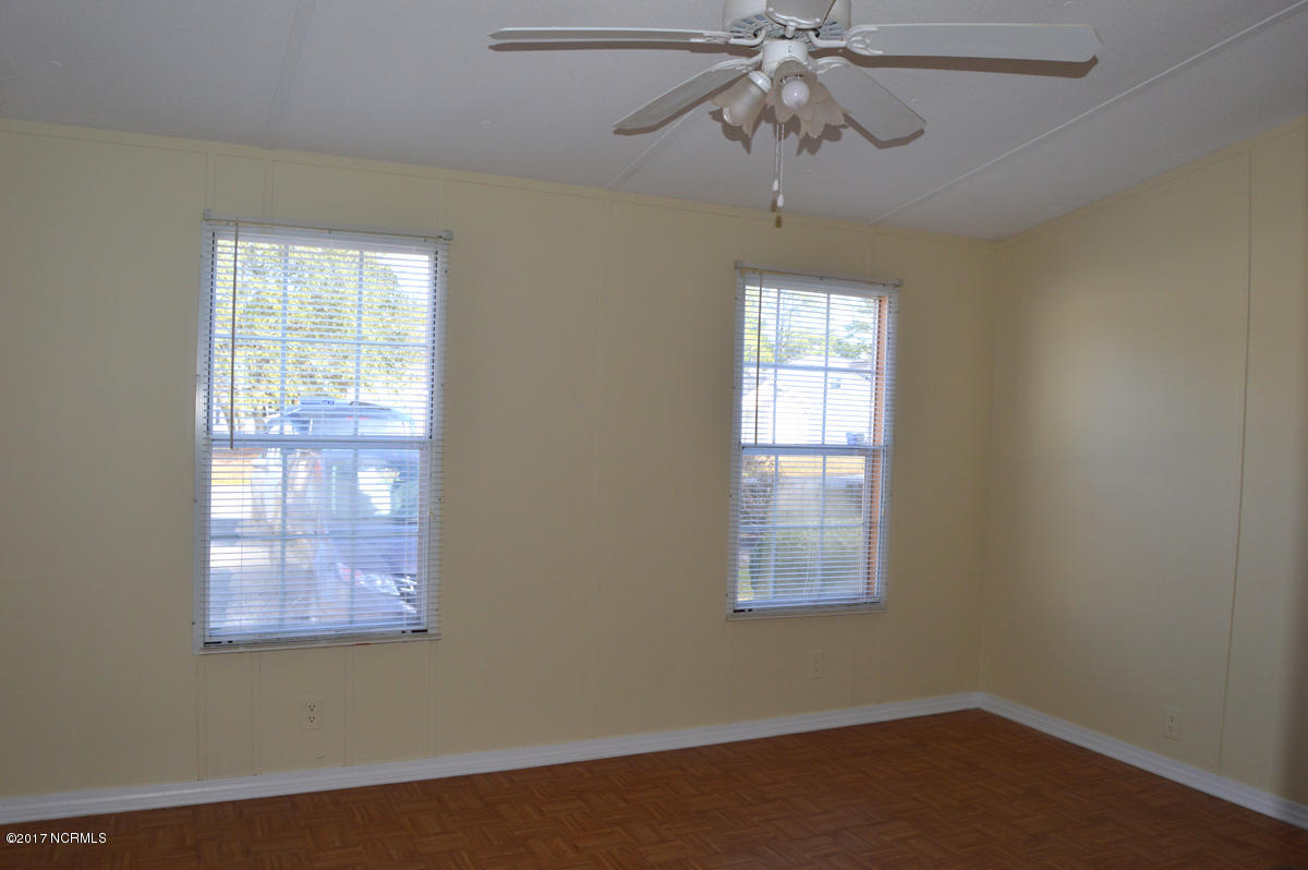 4392 Ritz Circle Shallotte, NC 28470 - Photo 8 of 15 new master bedroom
