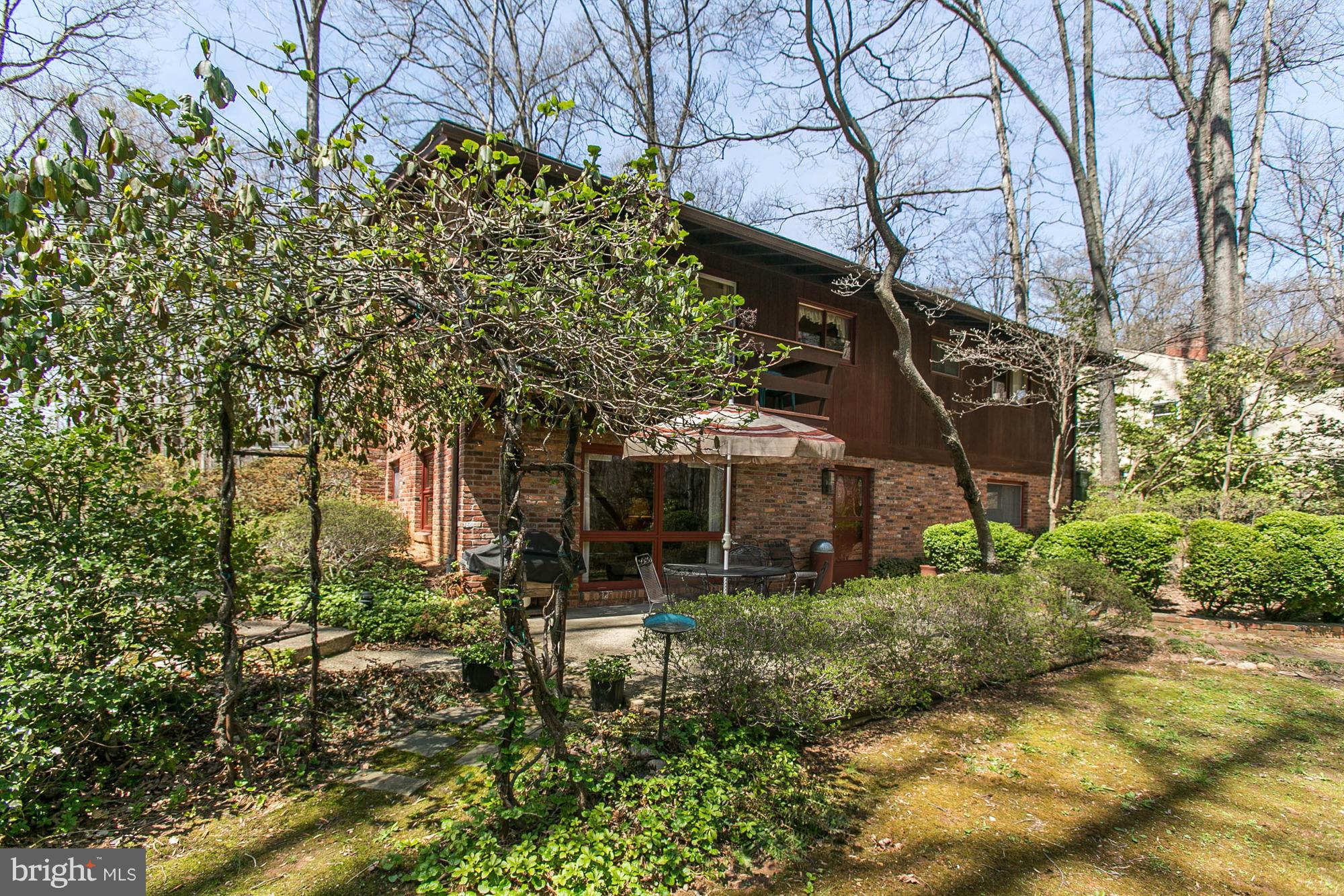 6613 Robin Road Springfield, VA 22150 - Photo 22 of 26 Exterior (General)